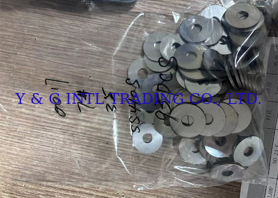 ISO Metrica Colorato su misura Resistente alla corrosione B1=1.25d Stanghe bulloni Fussioni